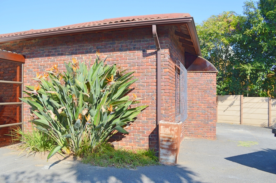 To Let 1 Bedroom Property for Rent in Rosendal Western Cape